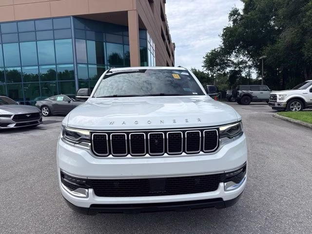 2023 Bright White Clearcoat Jeep Wagoneer 4X4 SUV