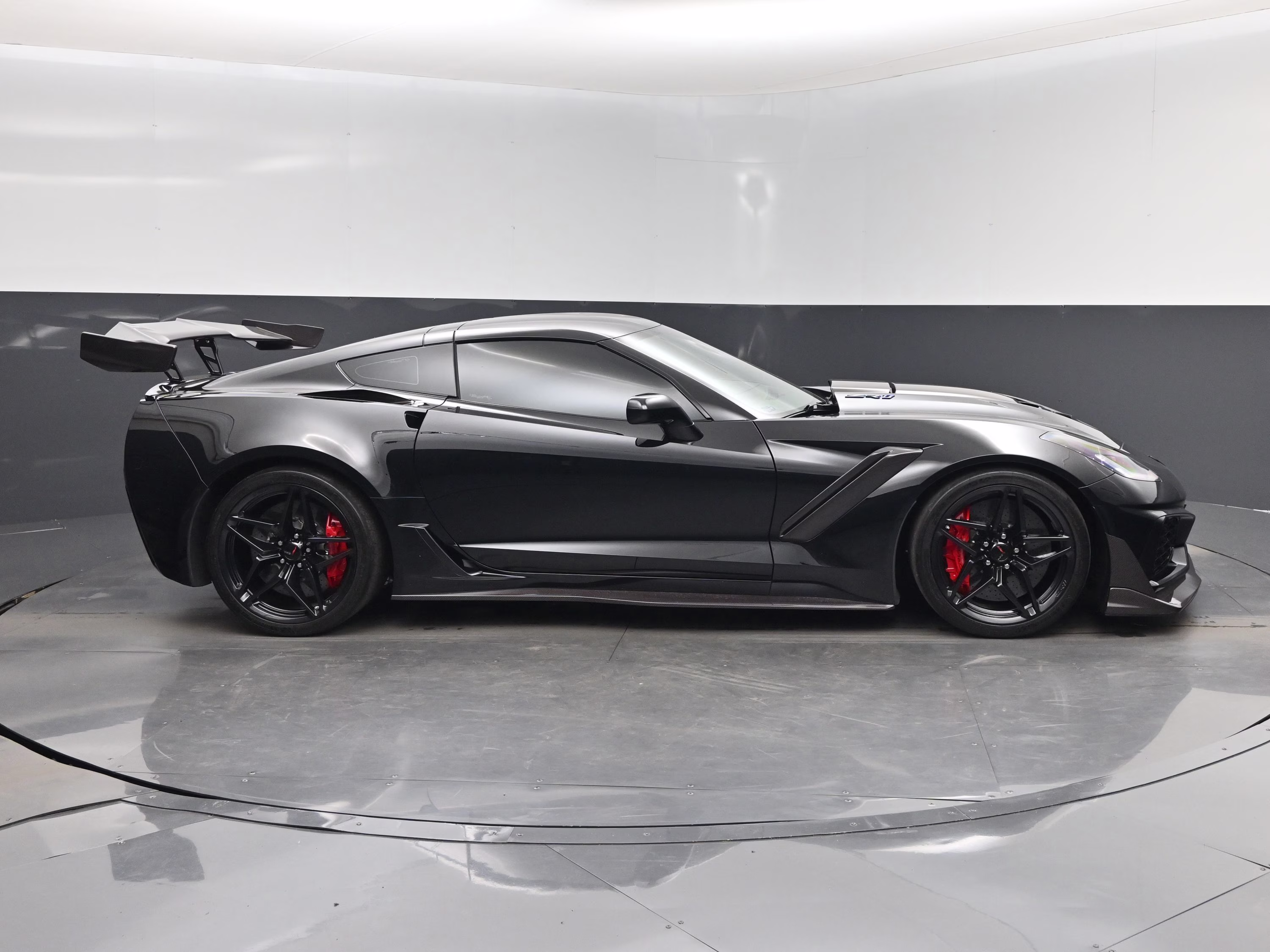 2019 Black Chevrolet Corvette ZR1 RWD Coupe