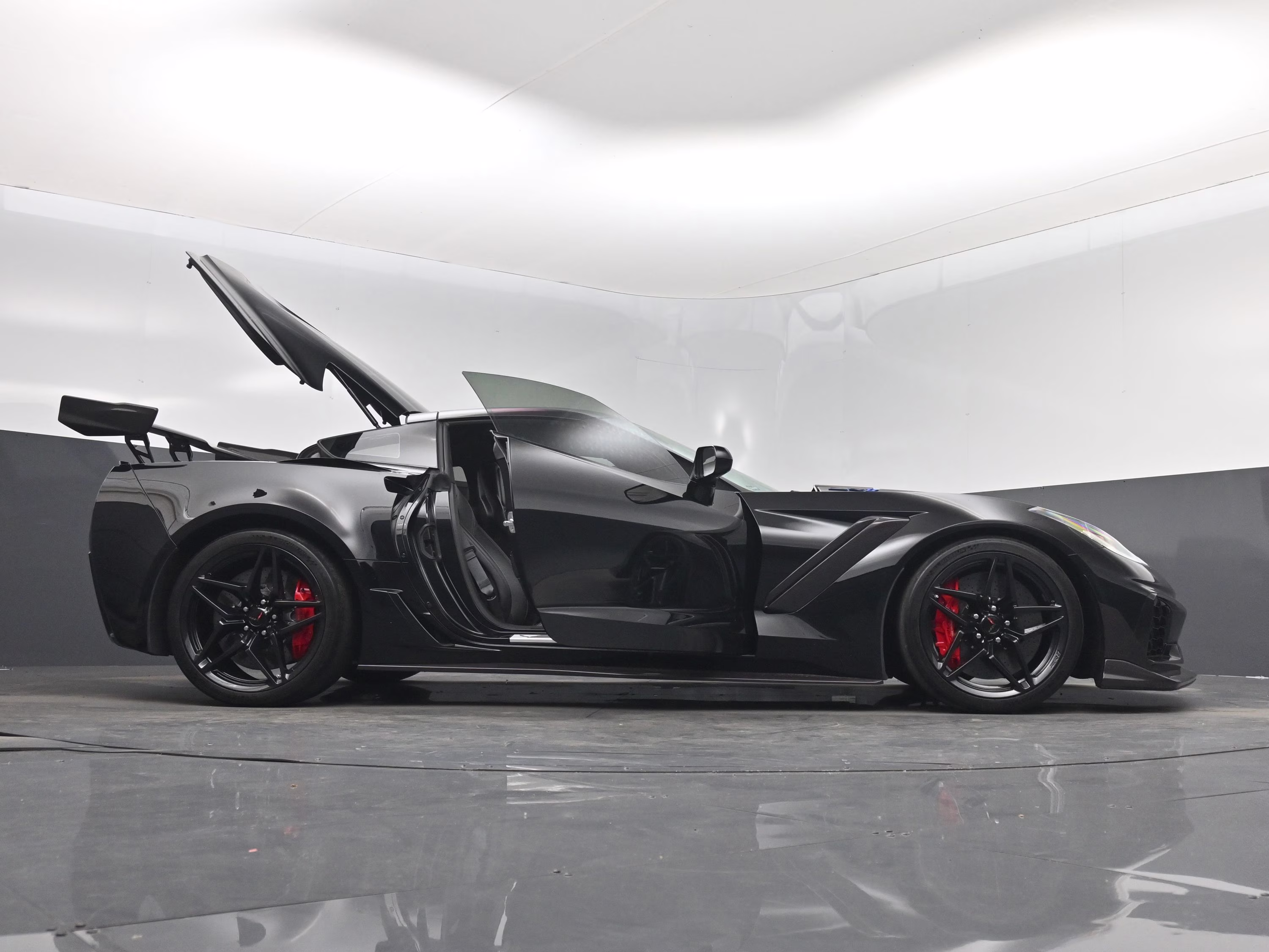 2019 Black Chevrolet Corvette ZR1 RWD Coupe