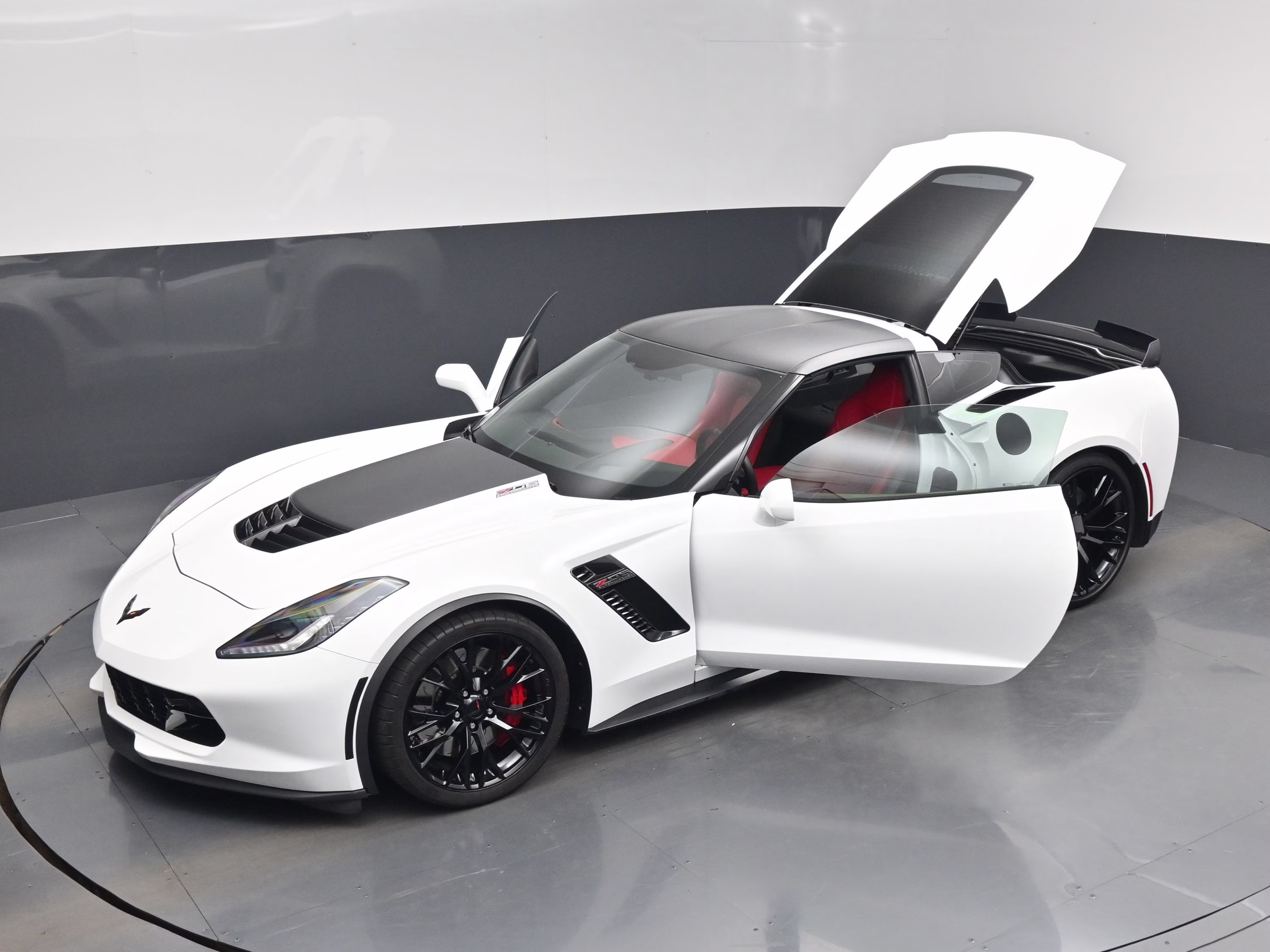 2016 Arctic White Chevrolet Corvette Z06 RWD Coupe