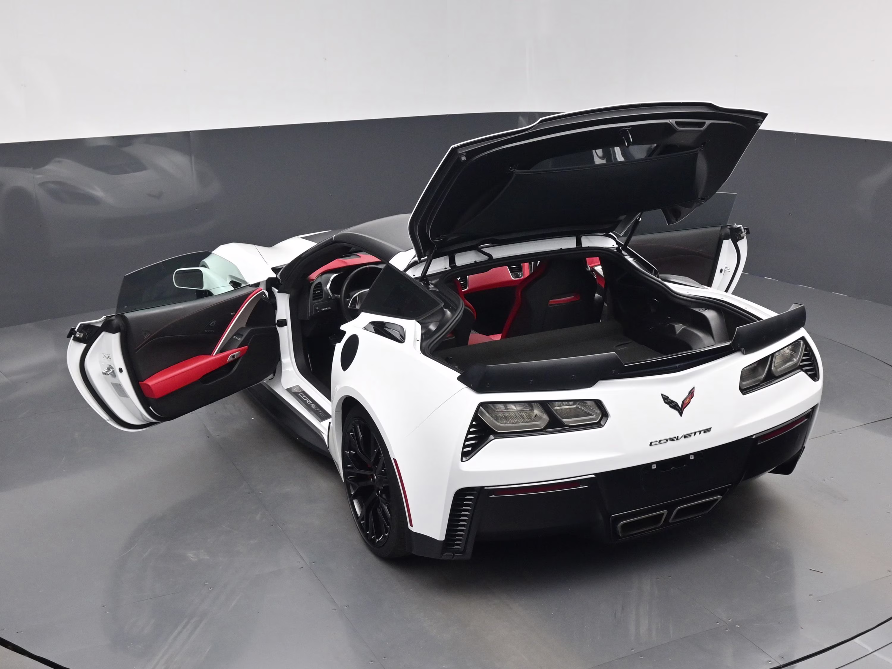2016 Arctic White Chevrolet Corvette Z06 RWD Coupe