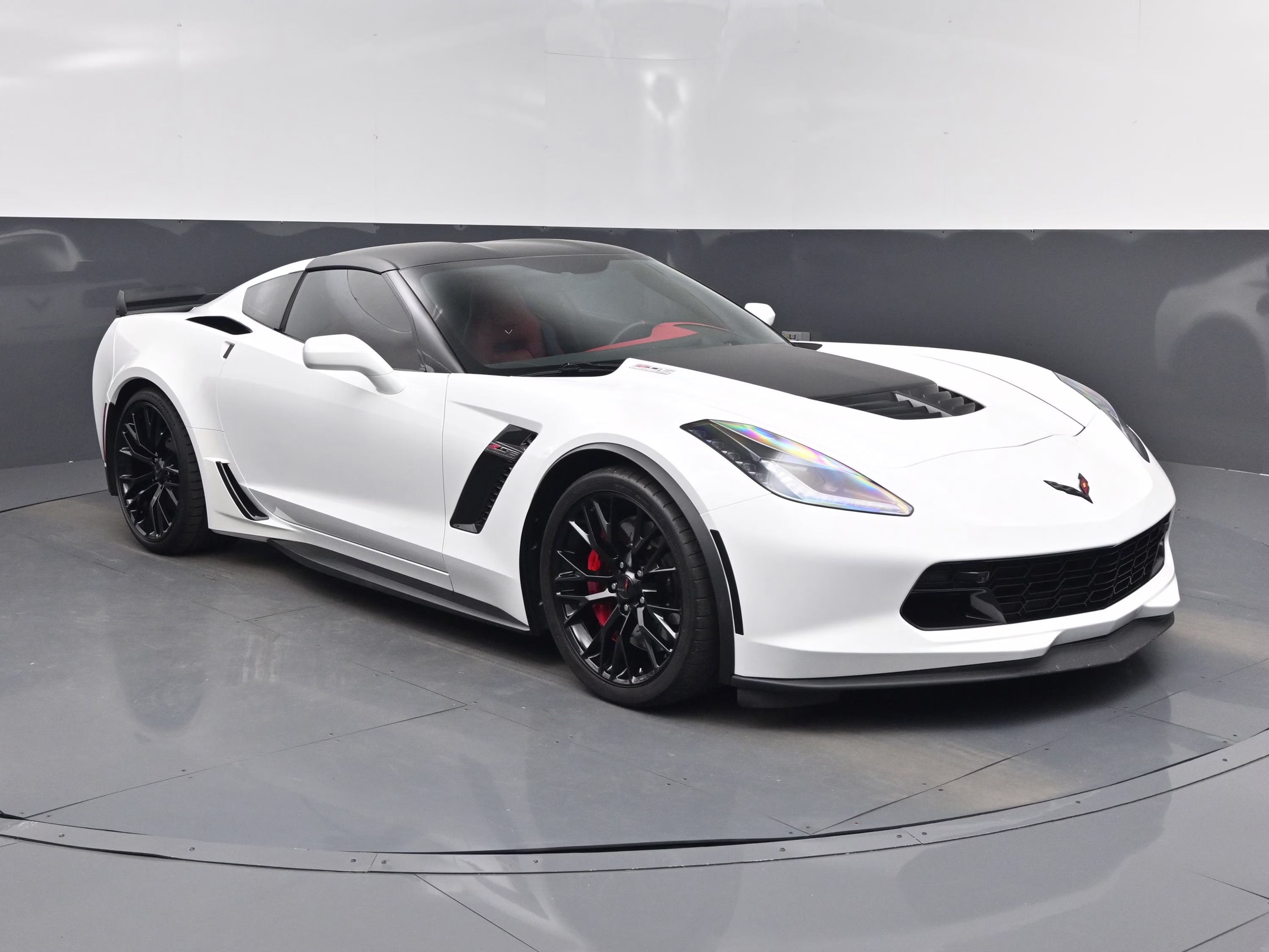 2016 Arctic White Chevrolet Corvette Z06 RWD Coupe