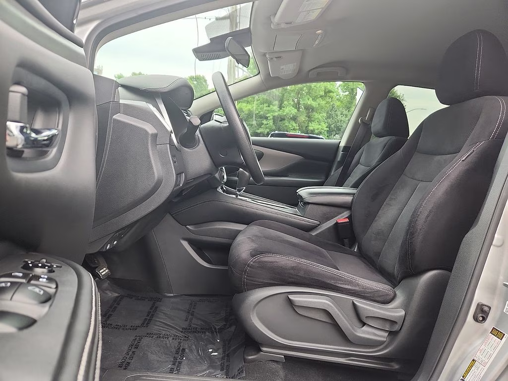 2020 Brilliant Silver Metallic Nissan Murano S AWD SUV