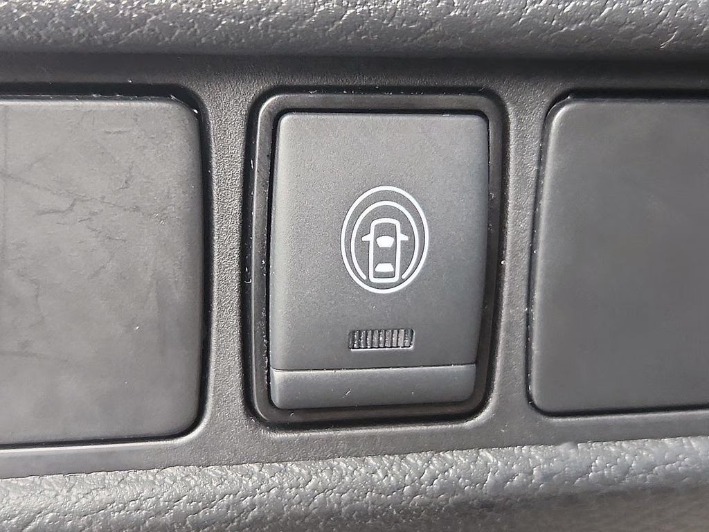 2020 Brilliant Silver Metallic Nissan Murano S AWD SUV