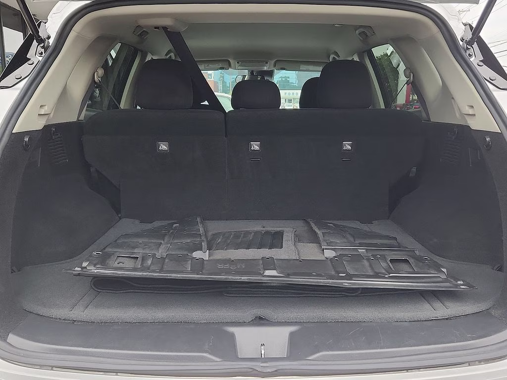 2020 Brilliant Silver Metallic Nissan Murano S AWD SUV