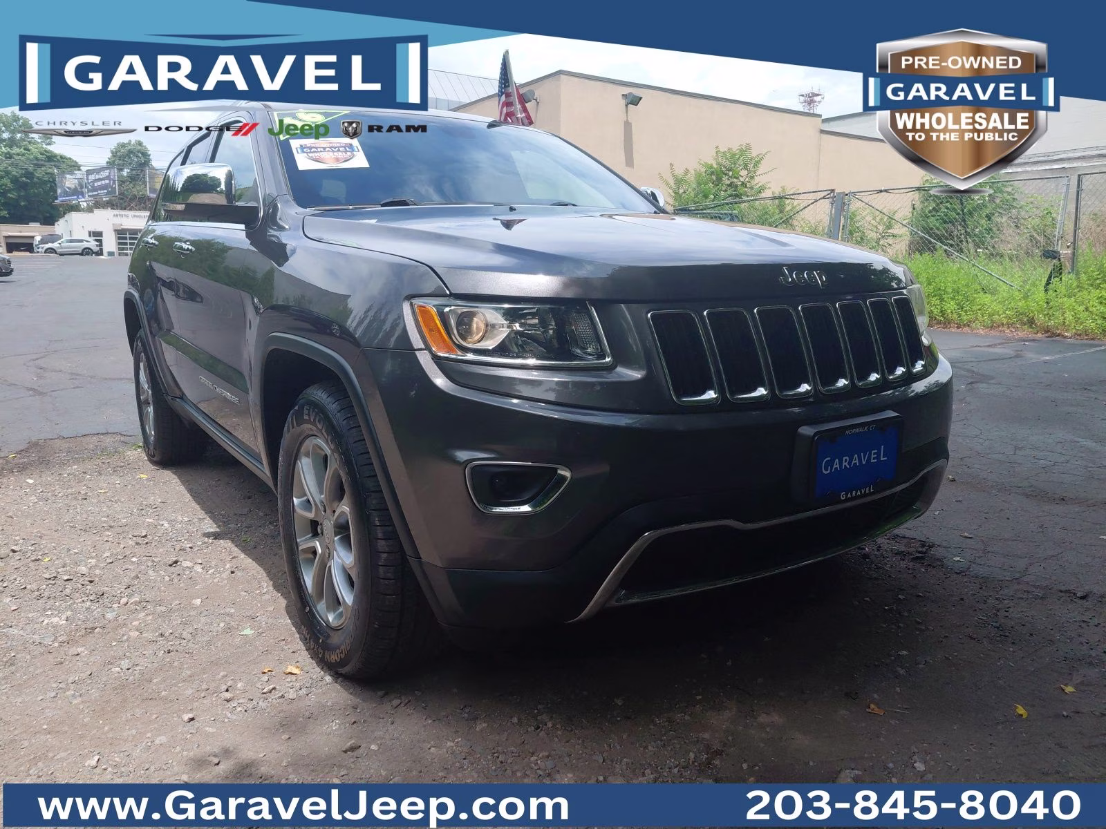 2016 Granite Crystal Metallic Clearcoat Jeep Grand Cherokee Limited 4X4 SUV