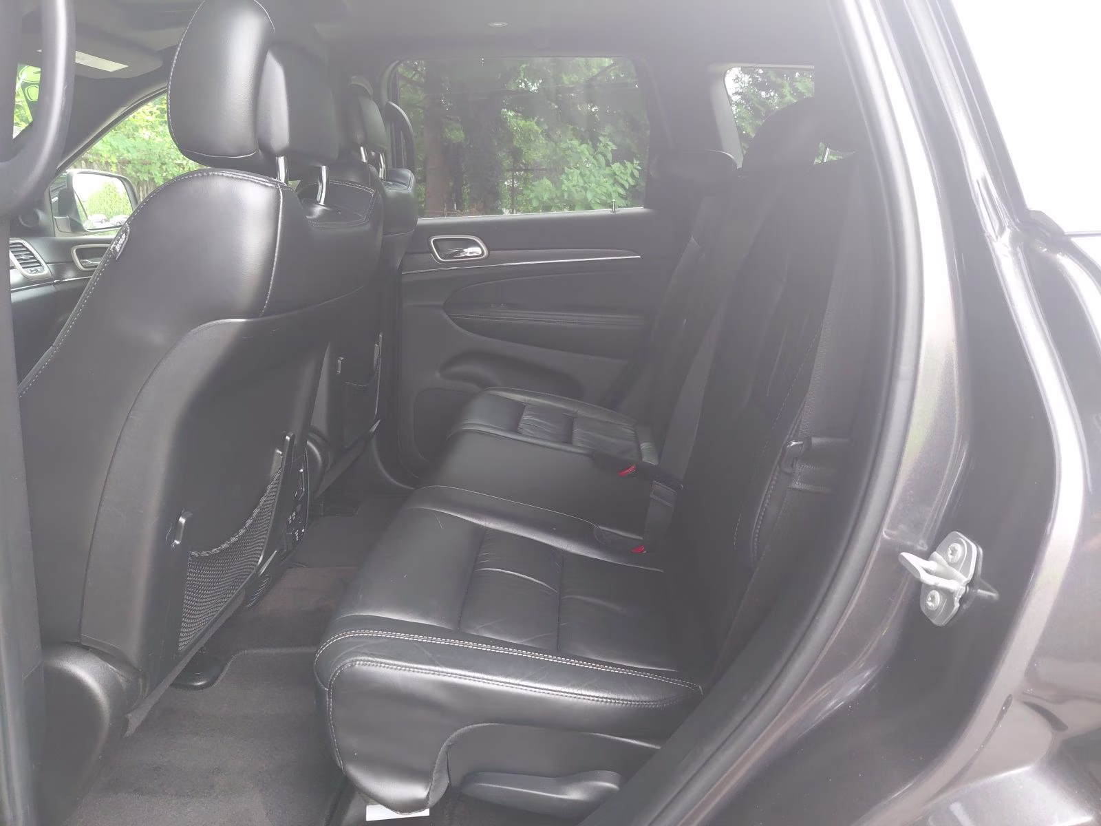 2016 Granite Crystal Metallic Clearcoat Jeep Grand Cherokee Limited 4X4 SUV