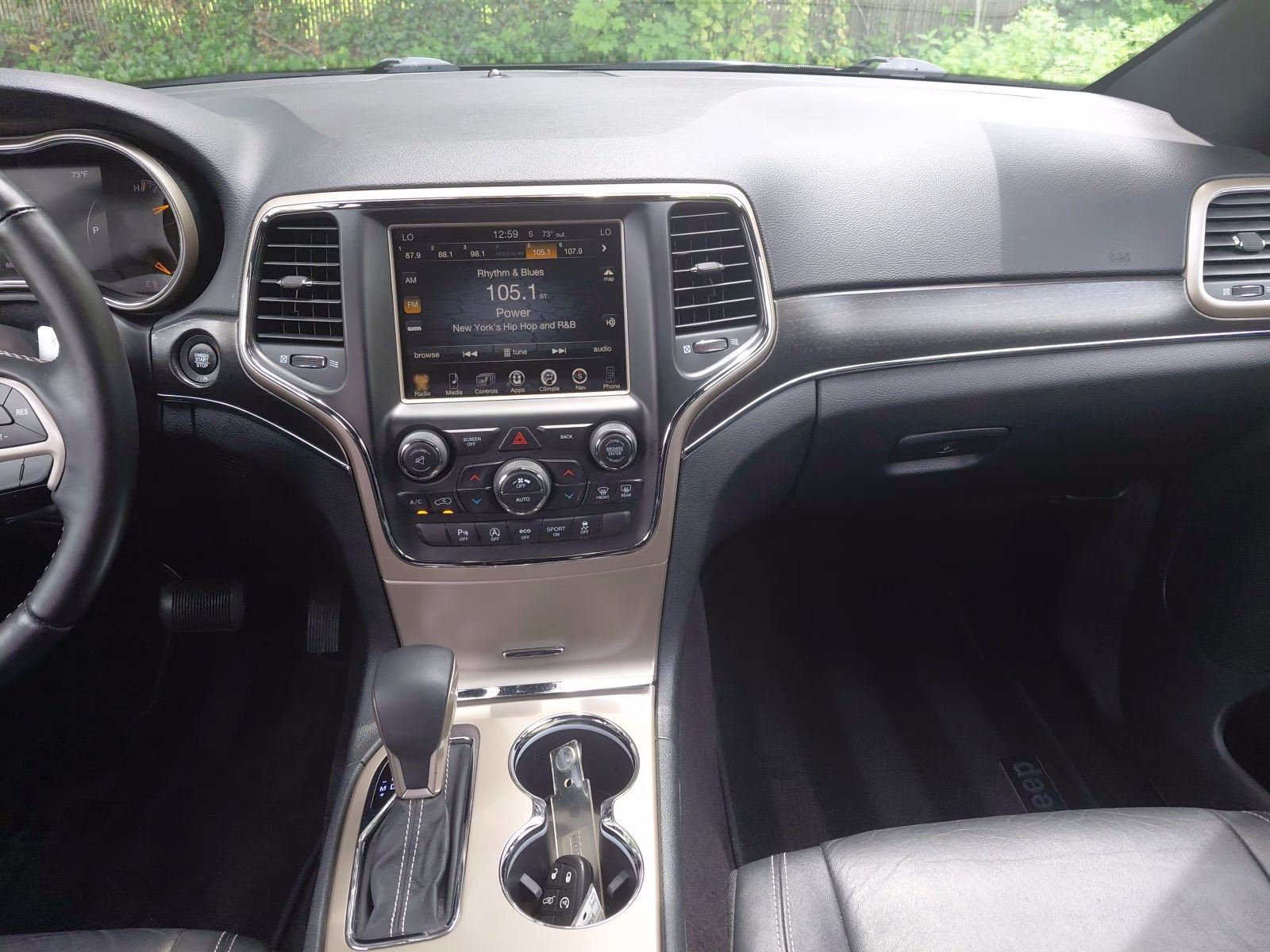 2016 Granite Crystal Metallic Clearcoat Jeep Grand Cherokee Limited 4X4 SUV