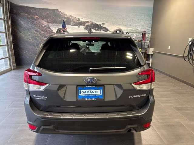 2023 Magnetite Gray Metallic Subaru Forester Premium AWD SUV