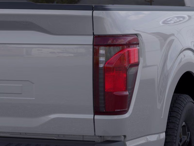 2026 Avalanche Ford F-150 XLT RWD Truck