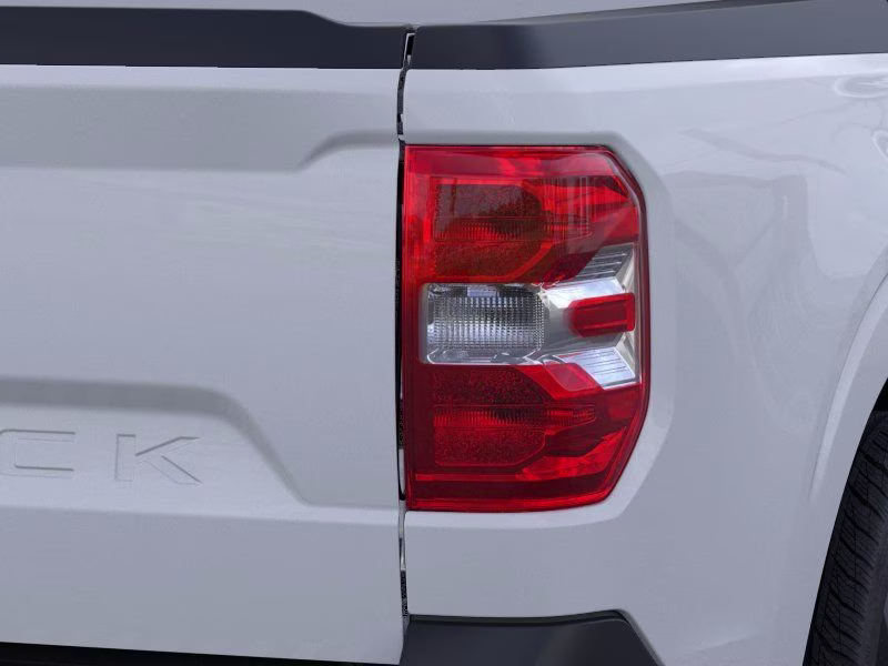2026 White Metallic Ford Maverick XLT FWD Truck