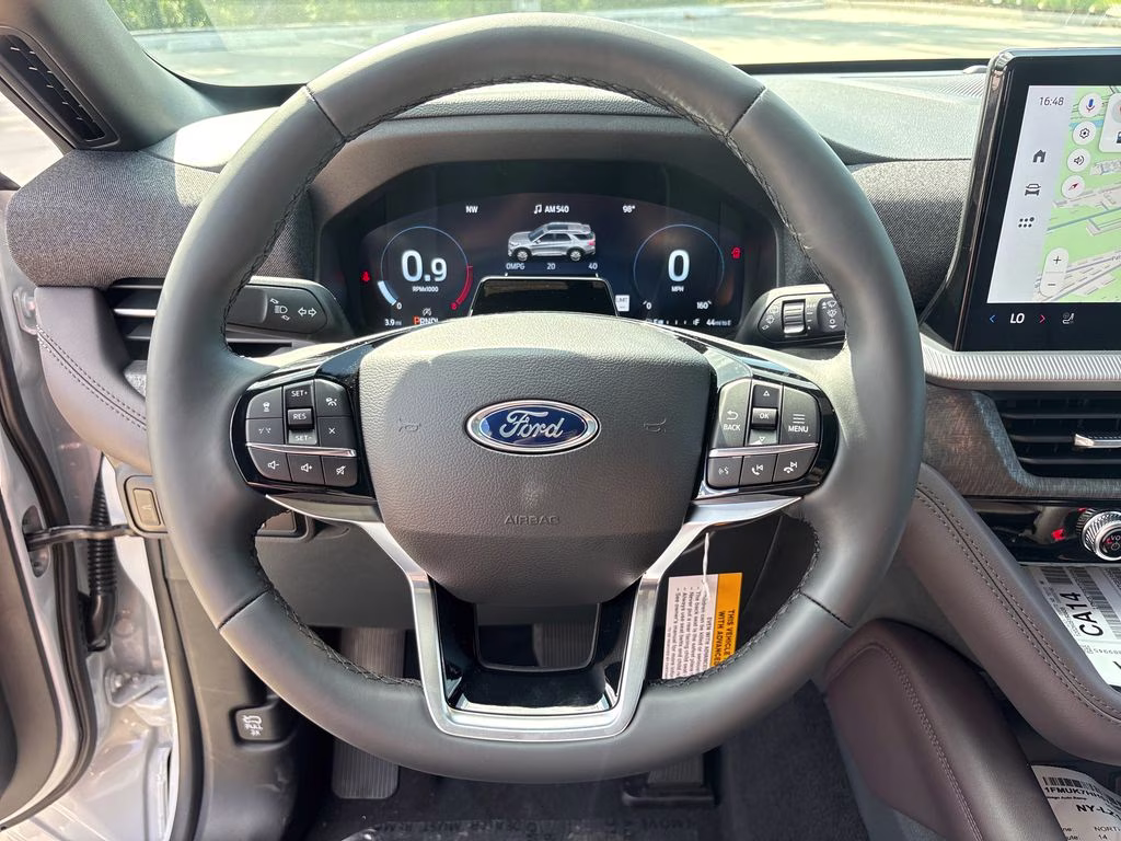 2026 Space White Metallic Ford Explorer Platinum RWD SUV