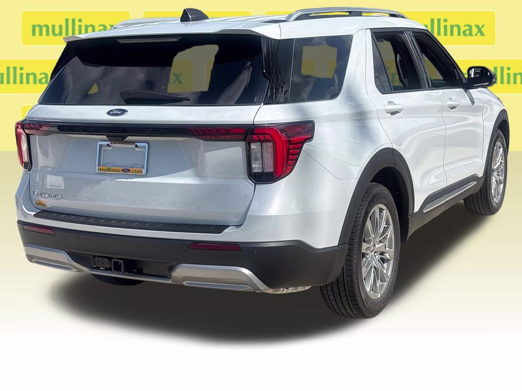 2026 Space White Metallic Ford Explorer Platinum RWD SUV