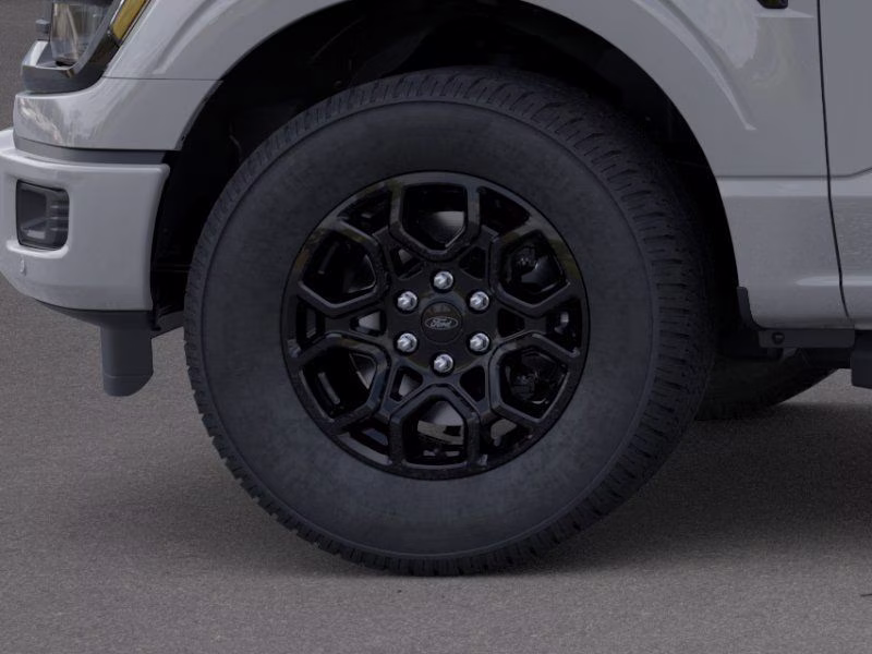 2026 Avalanche Ford F-150 XLT RWD Truck