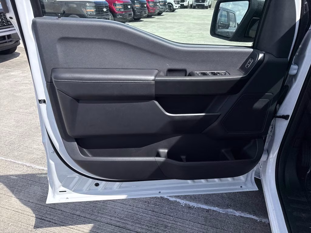 2026 Oxford White Ford F-150 STX 4X4 Truck