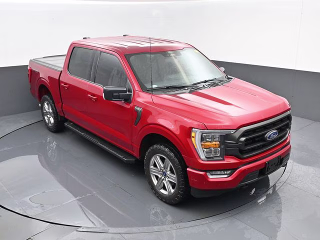 2022 Red Ford F-150 XLT 4X4 Truck
