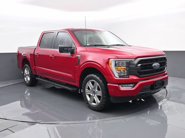 2022 Red Ford F-150 XLT 4X4 Truck