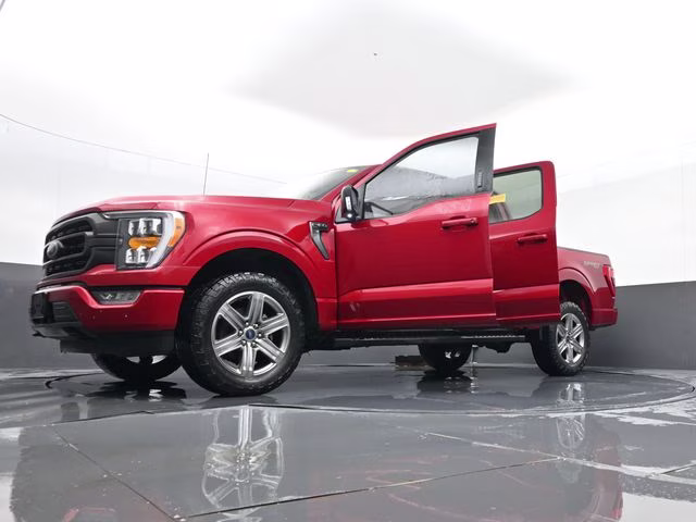 2022 Red Ford F-150 XLT 4X4 Truck