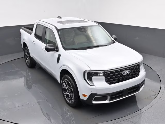 2026 Space White Metallic Ford Maverick Lariat AWD Truck