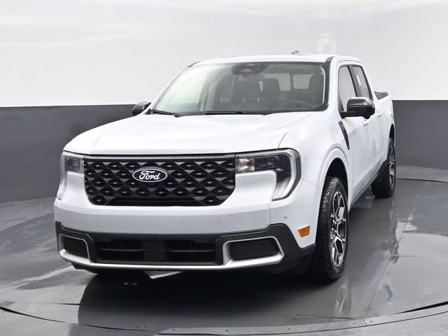 2026 Space White Metallic Ford Maverick Lariat AWD Truck