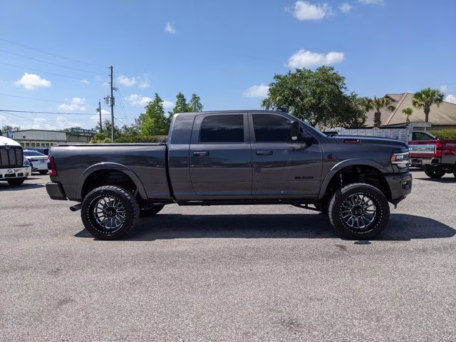 2022 Granite Crystal Metallic Clearcoat Ram 3500 Laramie 4X4 Truck