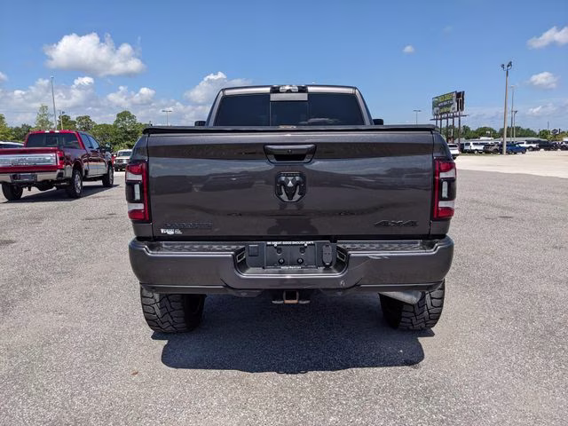 2022 Granite Crystal Metallic Clearcoat Ram 3500 Laramie 4X4 Truck