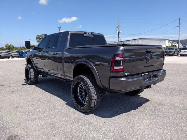 2022 Granite Crystal Metallic Clearcoat Ram 3500 Laramie 4X4 Truck