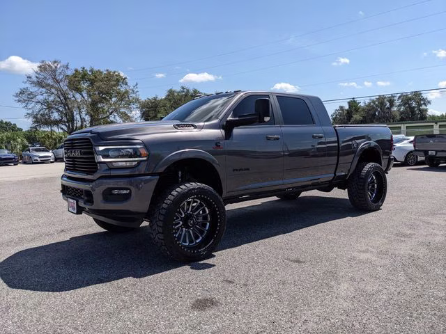 2022 Granite Crystal Metallic Clearcoat Ram 3500 Laramie 4X4 Truck