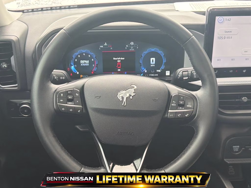 2025 Oxford White Ford Bronco Sport Outer Banks 4X4 SUV