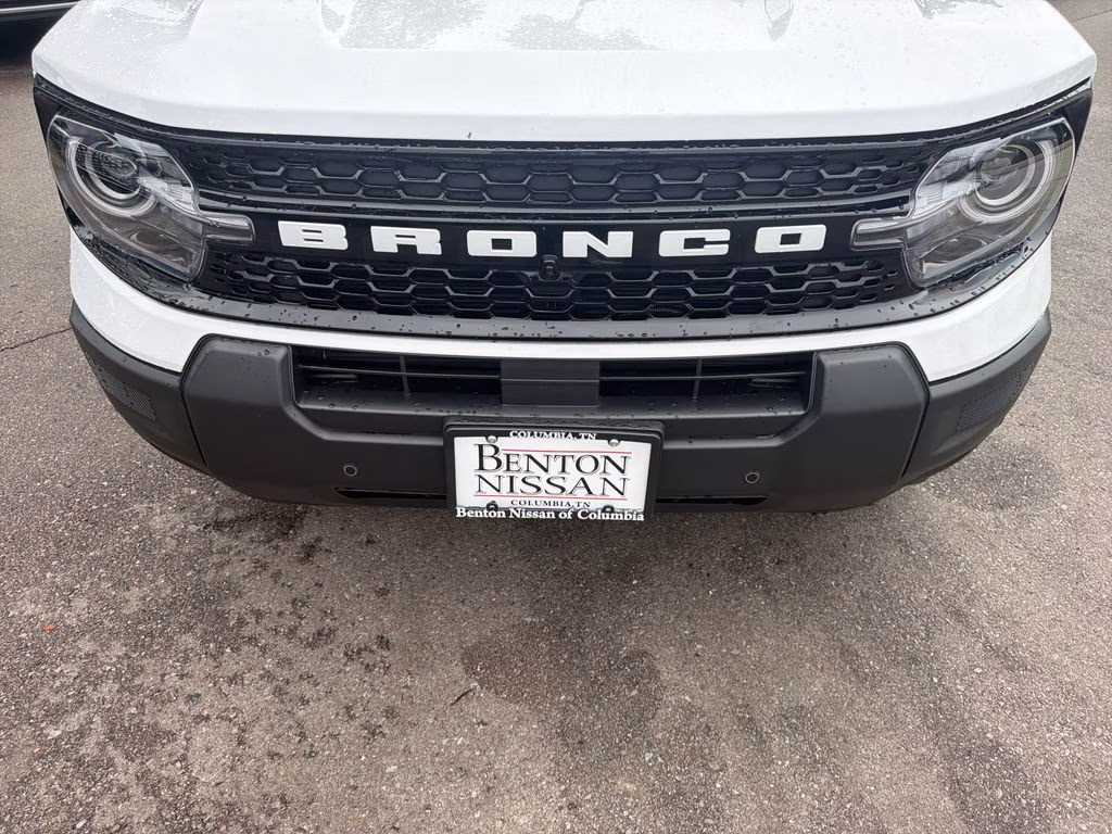2025 Oxford White Ford Bronco Sport Outer Banks 4X4 SUV