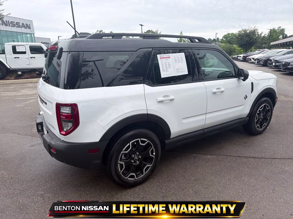 2025 Oxford White Ford Bronco Sport Outer Banks 4X4 SUV