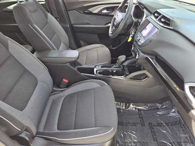 2022 Summit White Chevrolet Trailblazer LS FWD SUV