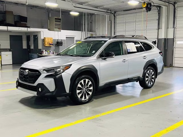 2024 Ice Silver Metallic Subaru Outback Limited AWD SUV