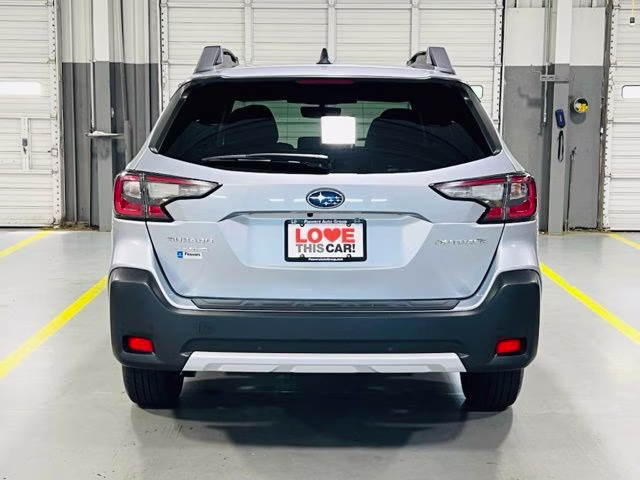 2024 Ice Silver Metallic Subaru Outback Limited AWD SUV