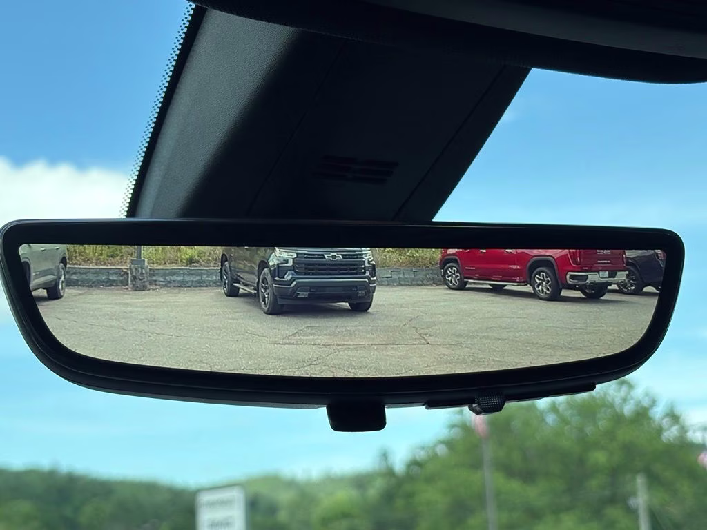 2023 Radiant Red Tintcoat Chevrolet Traverse RS FWD SUV