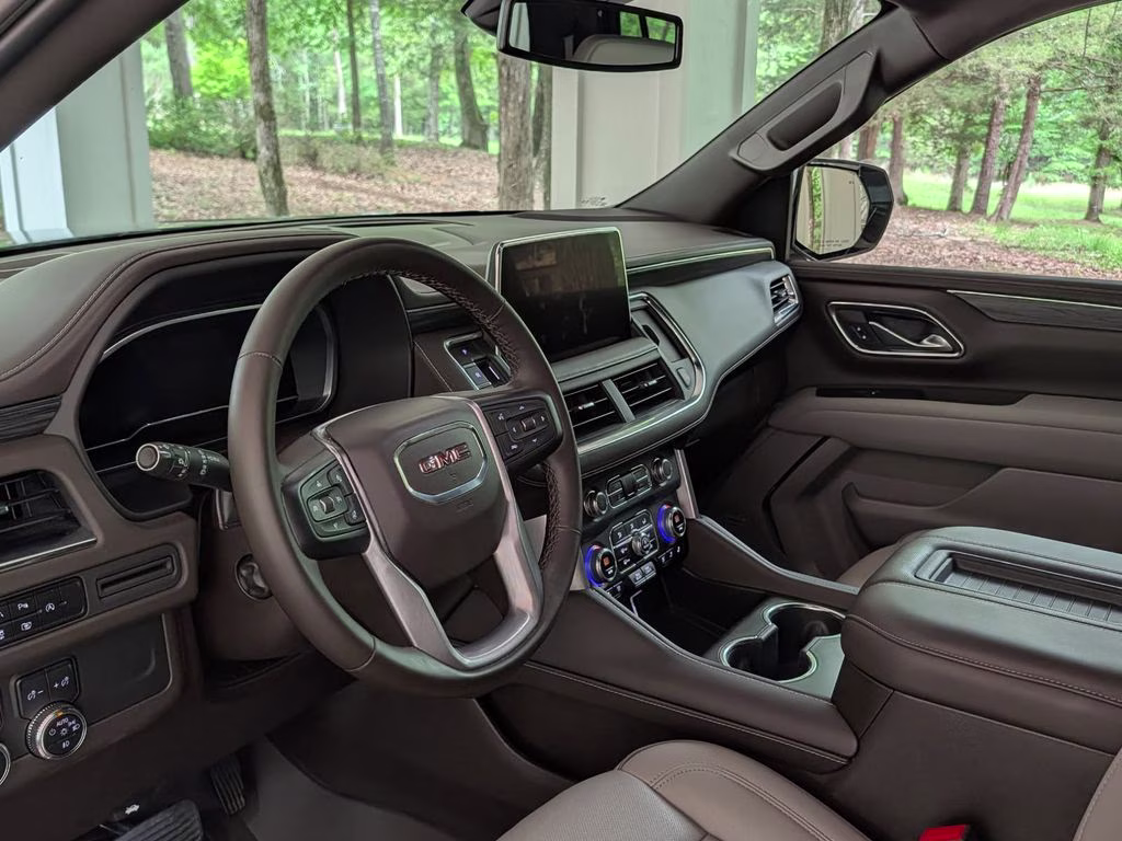 2023 Sterling Metallic GMC Yukon SLT RWD SUV
