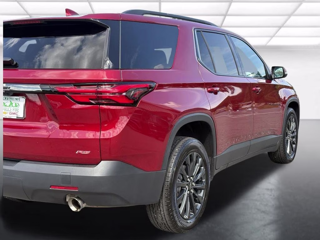 2023 Radiant Red Tintcoat Chevrolet Traverse RS FWD SUV