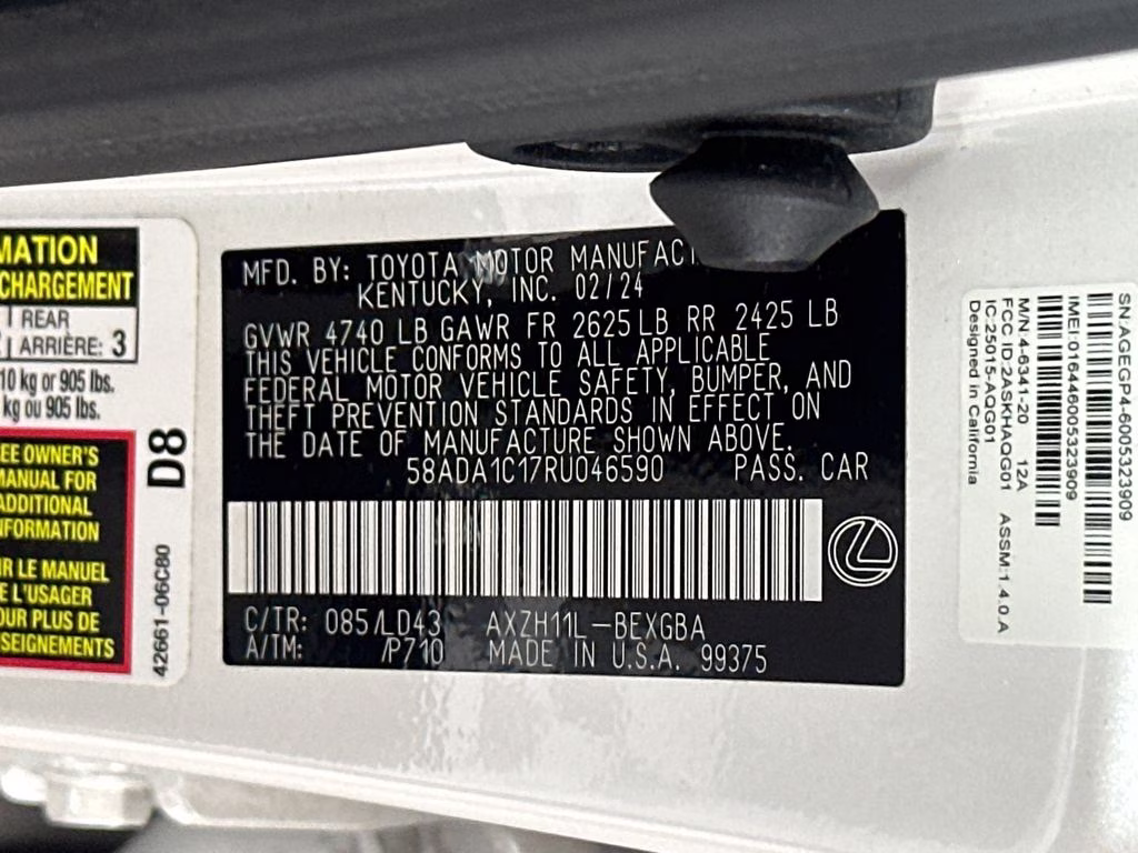 2024 White Lexus ES FWD Sedan