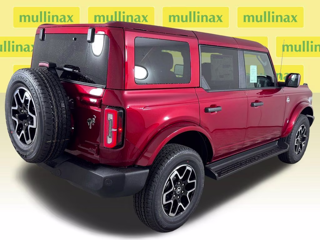 2026 Ruby Red Met Tinted CC Ford Bronco Outer Banks 4X4 SUV