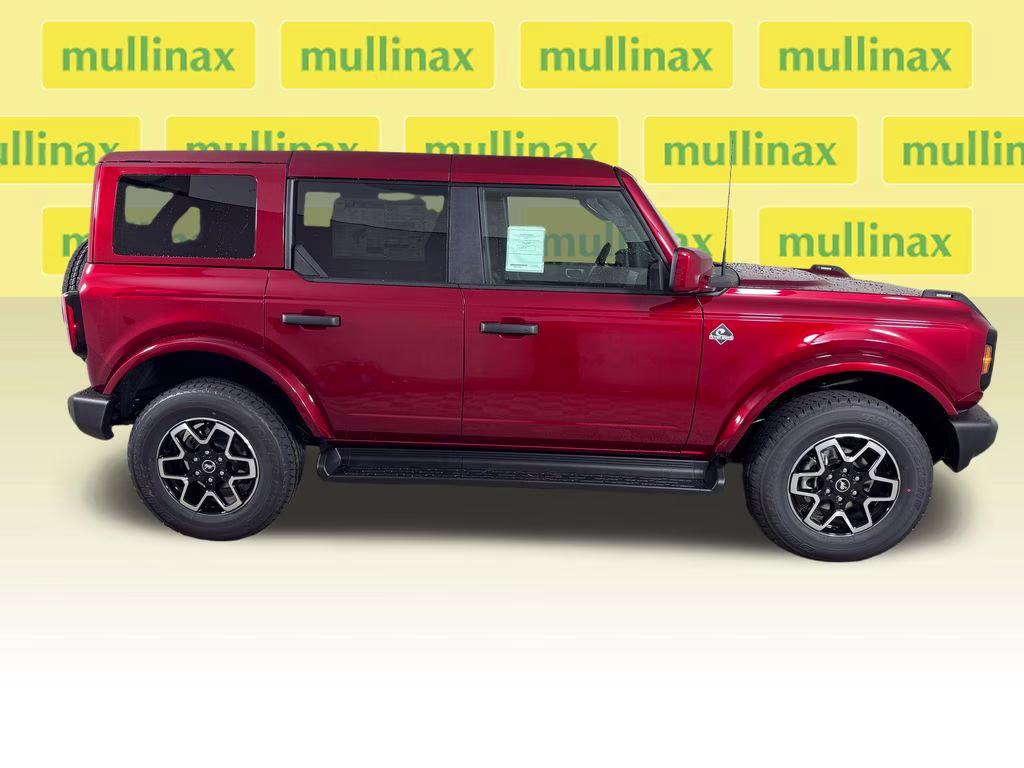 2026 Ruby Red Met Tinted CC Ford Bronco Outer Banks 4X4 SUV