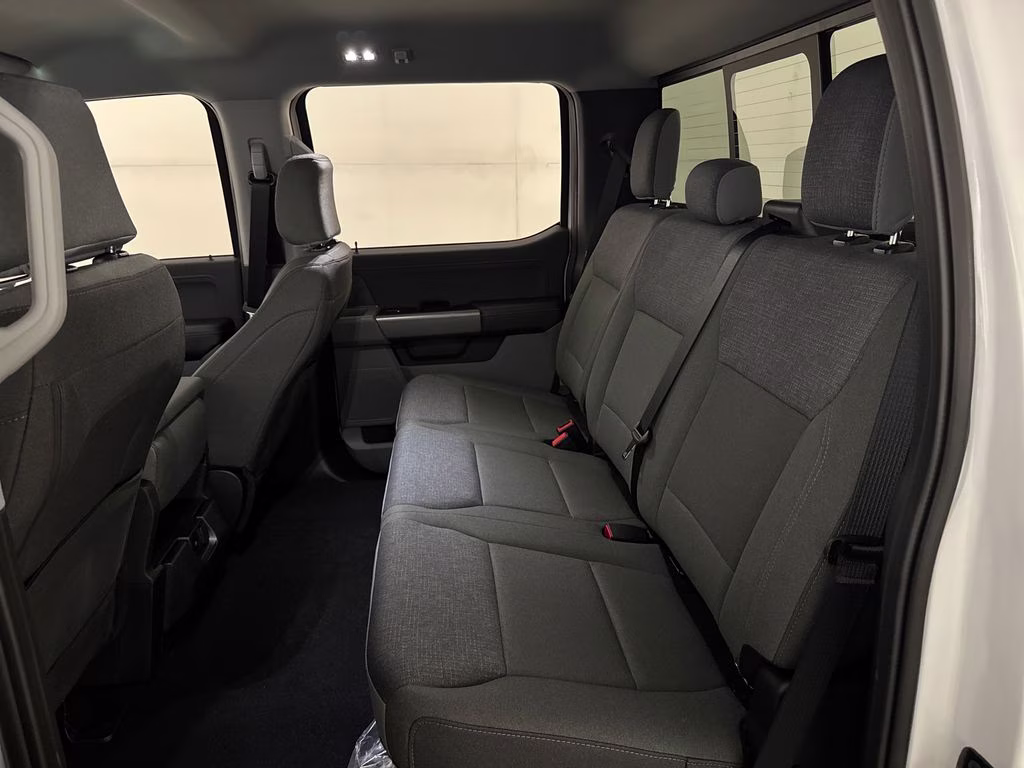 2026 Oxford White Ford F-150 XLT RWD Truck