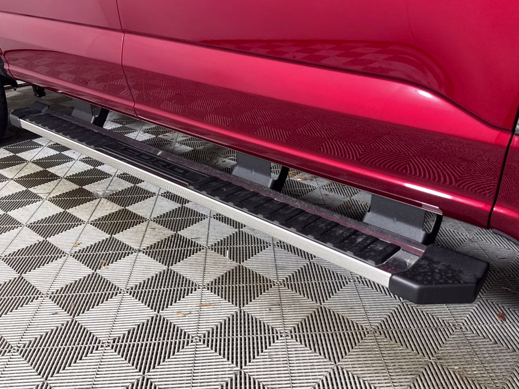 2026 Ruby Red Metallic Tinted Clearcoat Ford Super Duty F-250 SRW Lariat 4X4 Truck