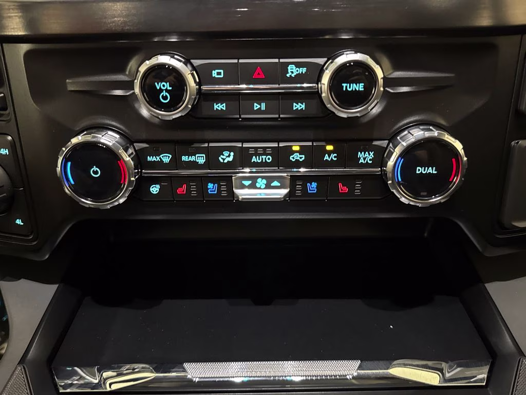 2026 Argon Blue Metallic Ford Super Duty F-250 SRW Lariat 4X4 Truck