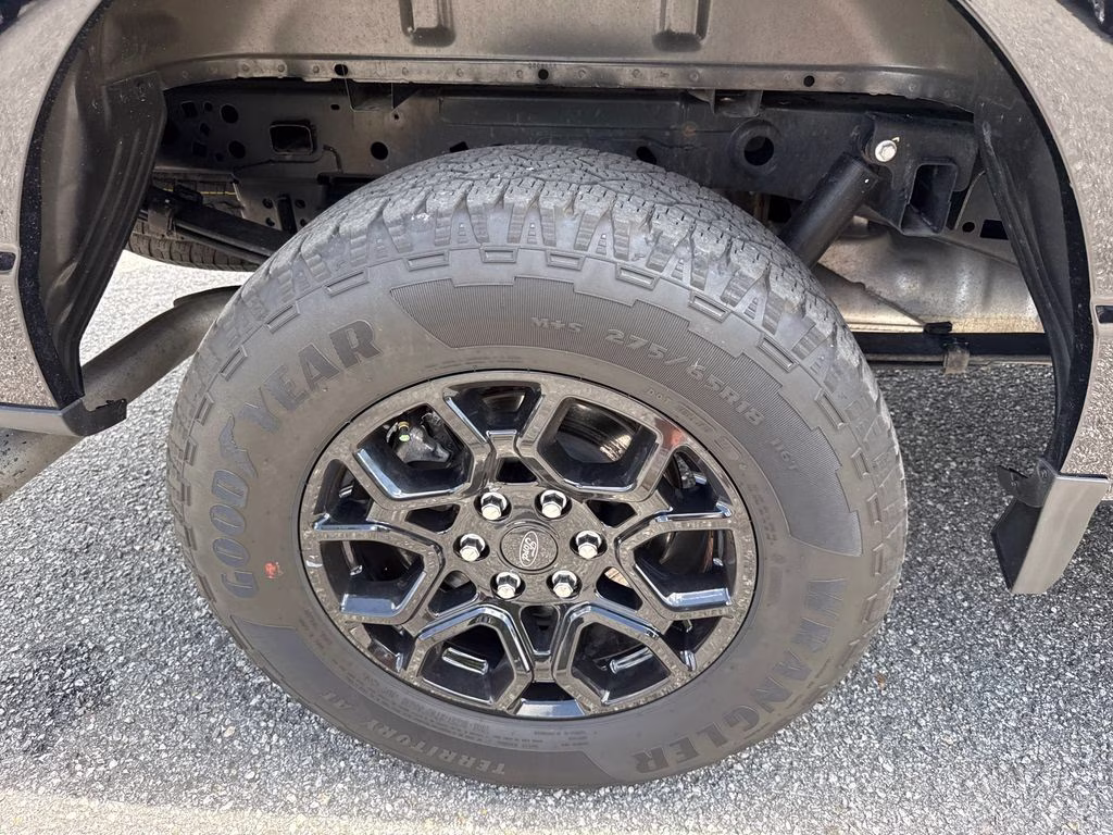 2024 Agate Black Metallic Ford F-150 XLT 4X4 Truck