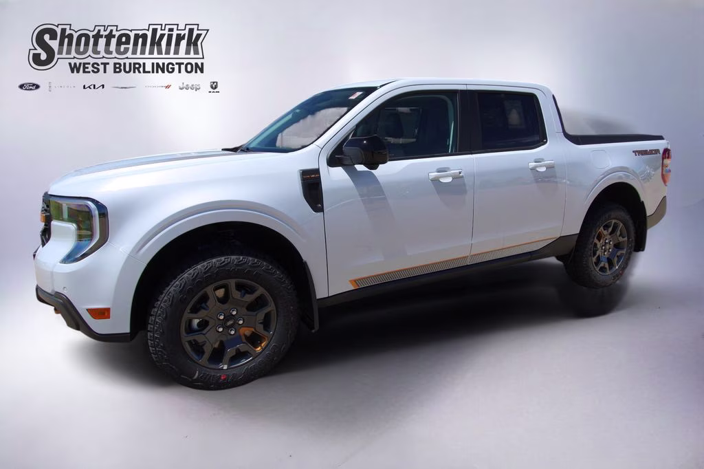 2026 White Metallic Ford Maverick Tremor AWD Truck