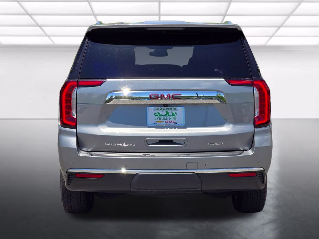 2023 Sterling Metallic GMC Yukon SLT RWD SUV