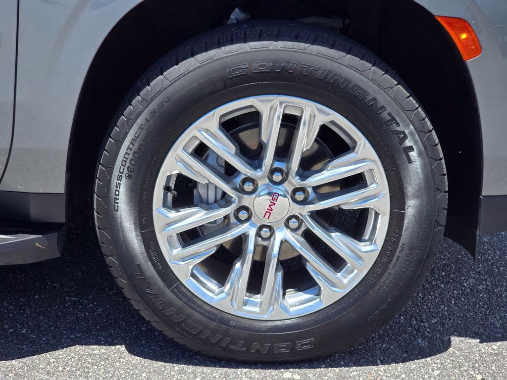 2023 Sterling Metallic GMC Yukon SLT RWD SUV