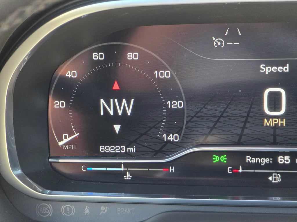 2023 Sterling Metallic GMC Yukon SLT RWD SUV