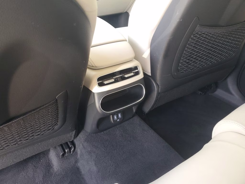2025 Uyuni White Genesis GV70 2.5T AWD SUV