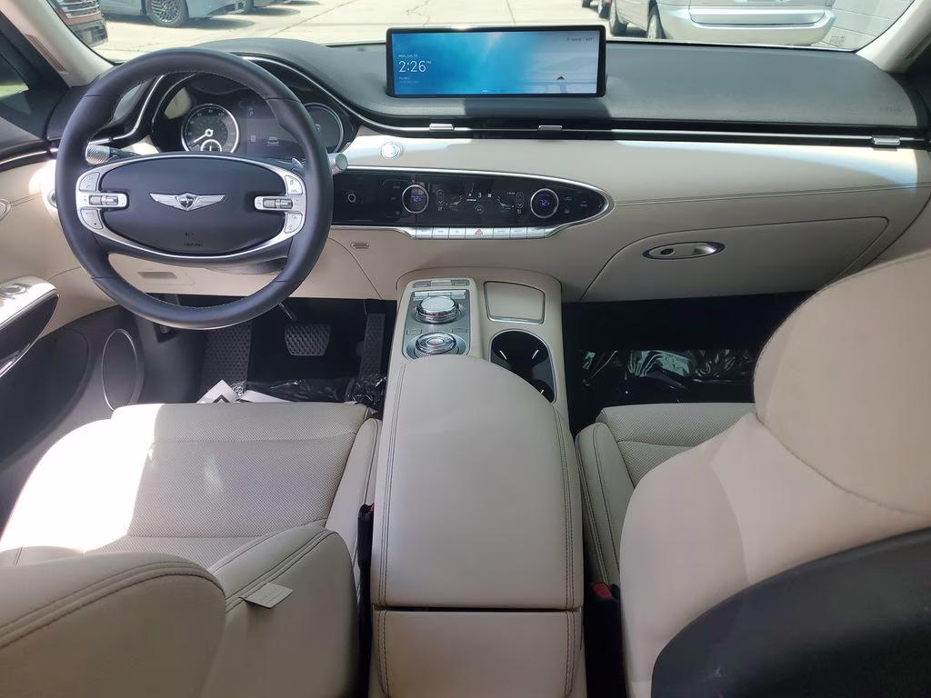 2025 Uyuni White Genesis GV70 2.5T AWD SUV
